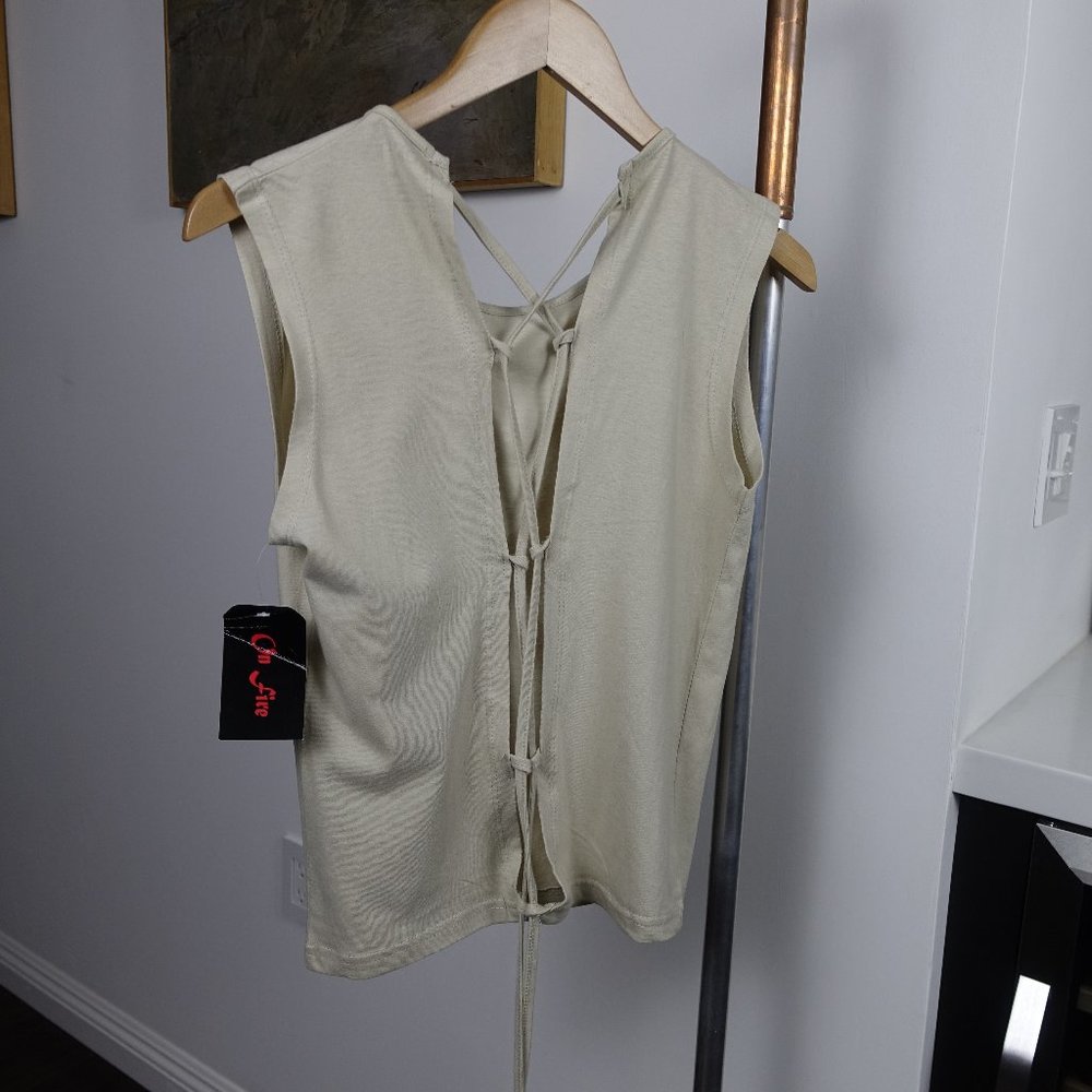Sleveless Top with Lace-up Back NWT
